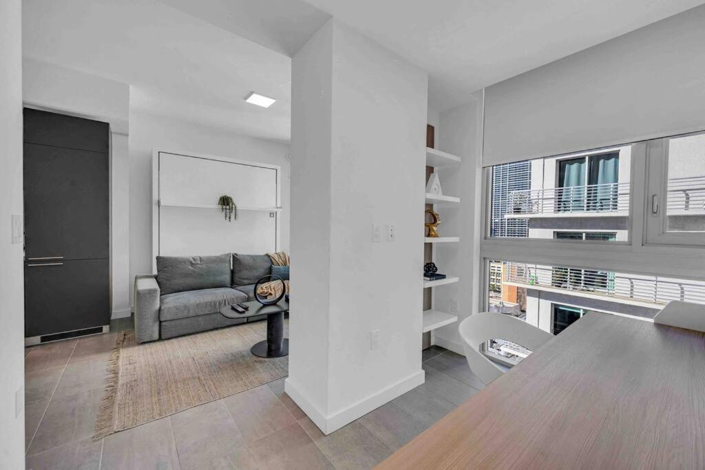 Breathtaking 1Br In The Heart Miami Apartment Exterior photo