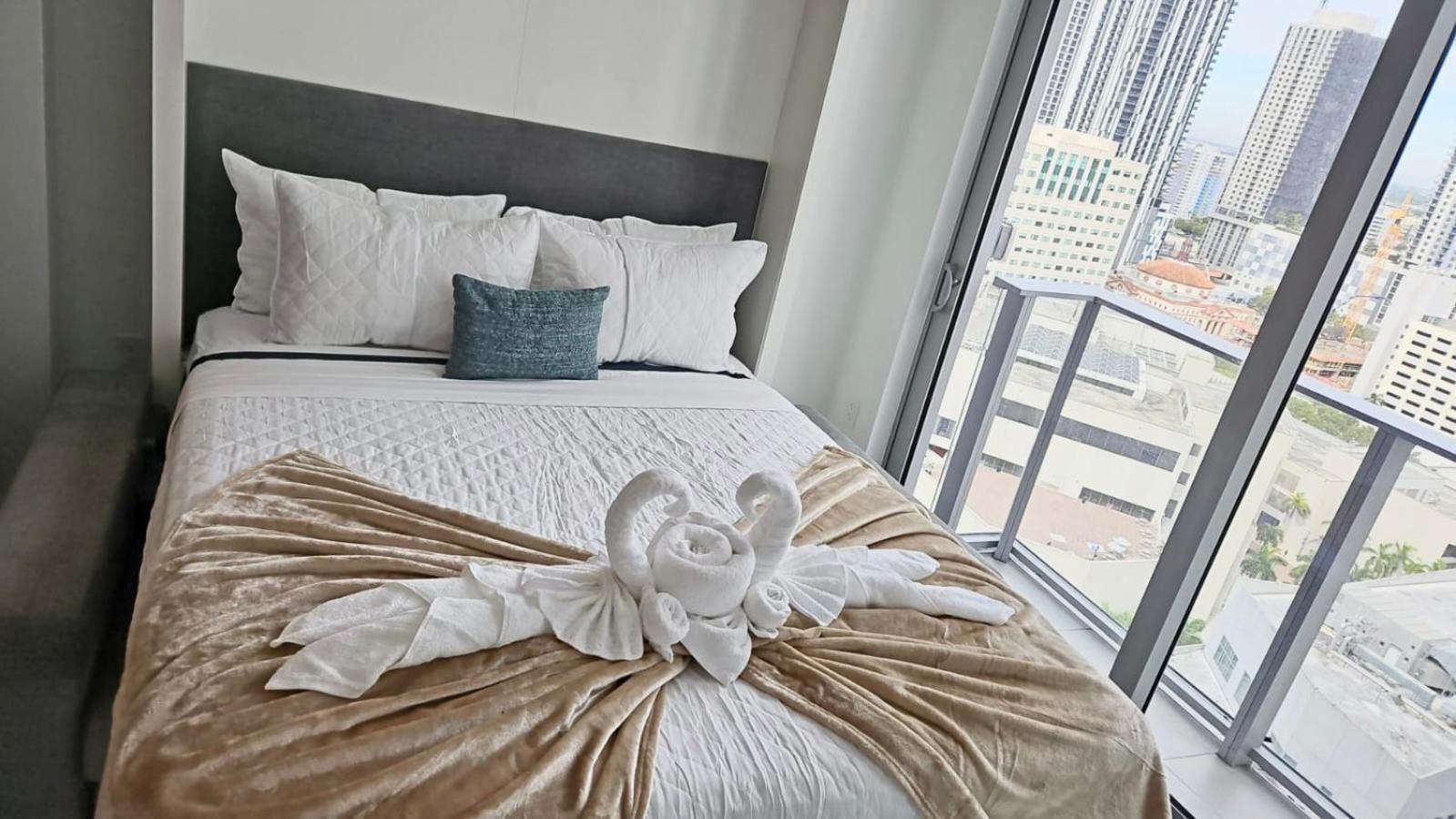 Breathtaking 1Br In The Heart Miami Apartment Exterior photo